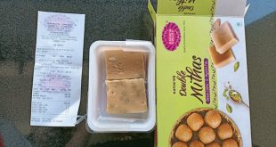 కరాచీ బేకరీ లో స్వీట్స్